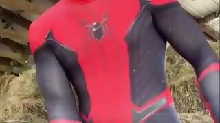 Spidermqn suit guy cum handless