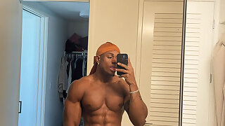 37 SEXY HUGE COCK BLACK TIKTOKER Siah Artis PRETTYSKINBOI ONLYFANS LEAKED