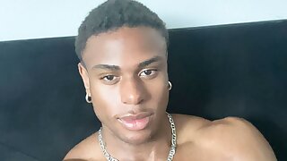 12 SEXY HUGE COCK BLACK TIKTOKER Siah Artis PRETTYSKINBOI ONLYFANS LEAKED