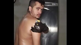 Lavando a Geladeira com a Pica &commat; leotbrito13aaa &lpar;follow  &rpar;