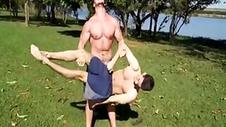 Teen bodybuilder massacres a little boy