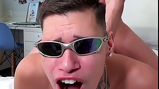 N&Atilde;O AGUENTEI DAR MEU CU PRO MACHO DOTADAO DO KAU COBRA ELE ARREBENTOU MEU CUZINHO