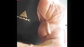 Muscle daddy Thomas Scheu Compilation