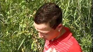 deux beaux francais baisent bareback pour un film amateur