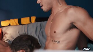 Charge de sperme d'été - XXL Uncut