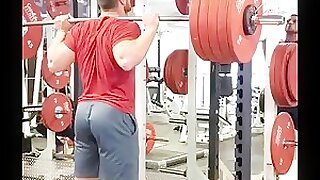 Barbell squats glutes training