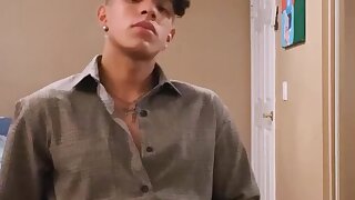 Hot Latino wank!!! Hot Latino wank!!!