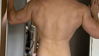 221 Cutie Sexy muscle blond Tiktoker Tim Laurenz timlaurenz OnlyFans porn