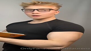 186 Cutie muscle blond TikTok cosplayer Tim Laurenz timlaurenz OnlyFans porn