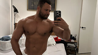 125 Black Hunk Reegswood  onlyfans leaked