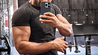 122 Black Hunk Reegswood  onlyfans leaked