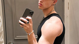 308    GAY  MUSCLE FAGGOT CUMSLUT WHORE Chase Stobbe cmschse Onlyfans porn LEAKED