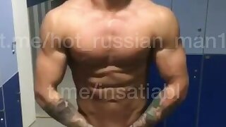 1 russian muscle hunk jerk off