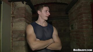 Underground-Club Anal Fucking