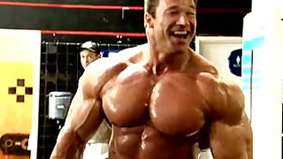 Handsome Behemoth Gunter Schlierkamp