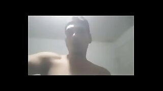 Boy Bissexual se masturbando