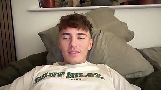 -l-u-c-i-a-n-c-r-o-w-e-