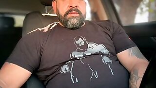 Sexy daddy jerking off for his fans