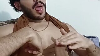 Hot hunk teases his sensitive frenulum and it makes his eyes roll back and goon out