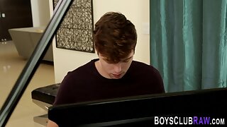 Gay amateur gets railed